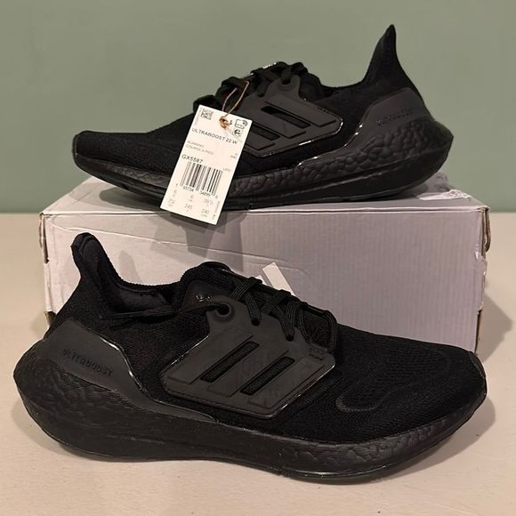 adidas Shoes - Adidas Ultraboost 22 Women Triple Black MULTIPLE SIZES BRAND NEW